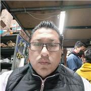 Profesor de química de alimentos, impartiendo clases para procesos productivos, análisis estadísticos y control de calidad